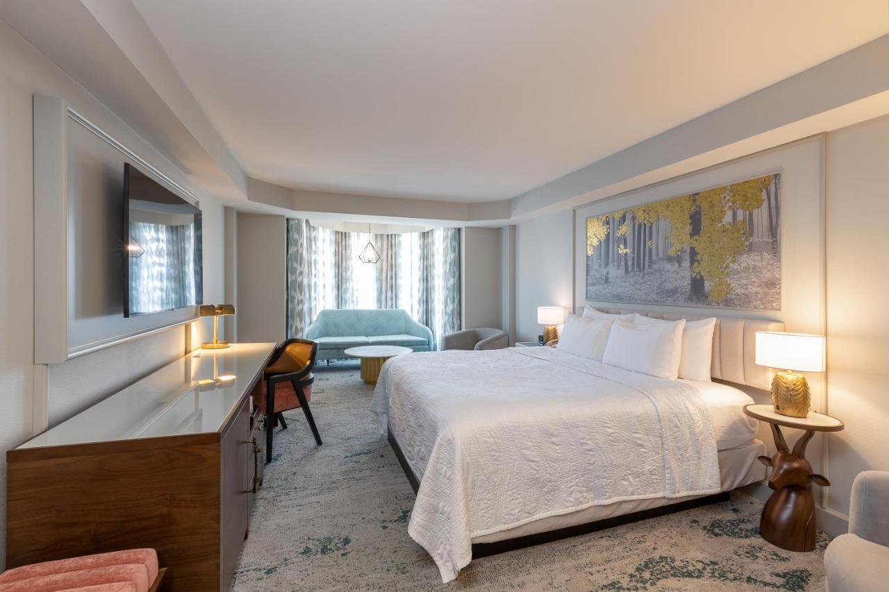 Castle Hotel, Autograph Collection Williamsburg Bagian luar foto