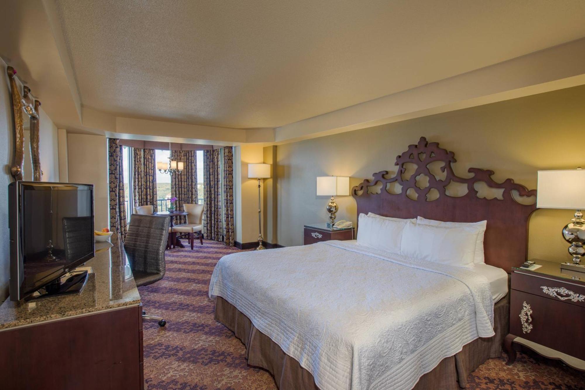 Castle Hotel, Autograph Collection Williamsburg Bagian luar foto